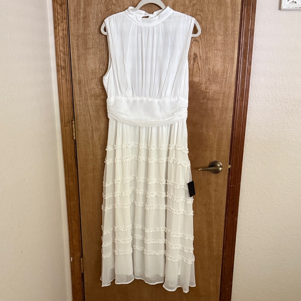 NWT Lulu's White Sleeveless Open Back Midi Dress Size XL